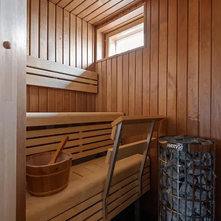 Wehost Penthouse With Sauna And Balcony @meritullinkatu 13 A